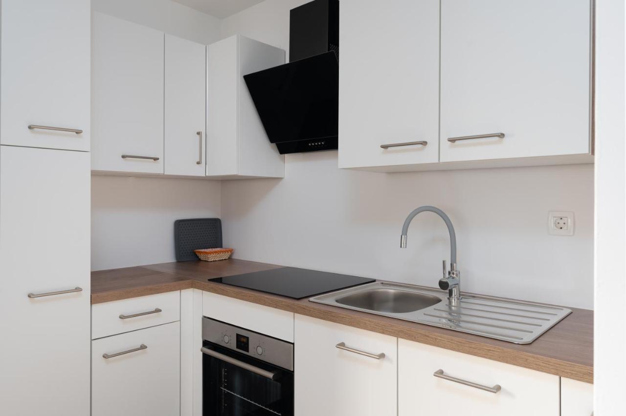 Number One Apartment *